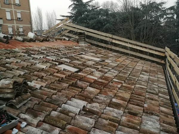 costruzione-tetto-per-abitazione-rurale-Reggio-emilia