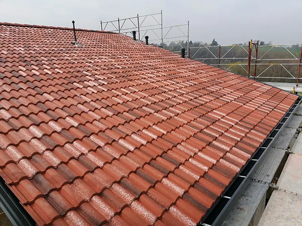 manutenzione-ordinaria-di-coperture-a-casalgrande