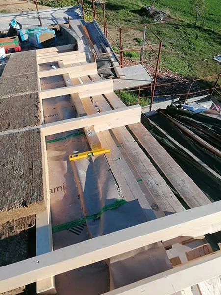 rifare-la-copertura-con-pannelli-zona-albinea